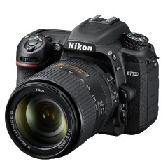 Macchina fotografica Nikon d7500